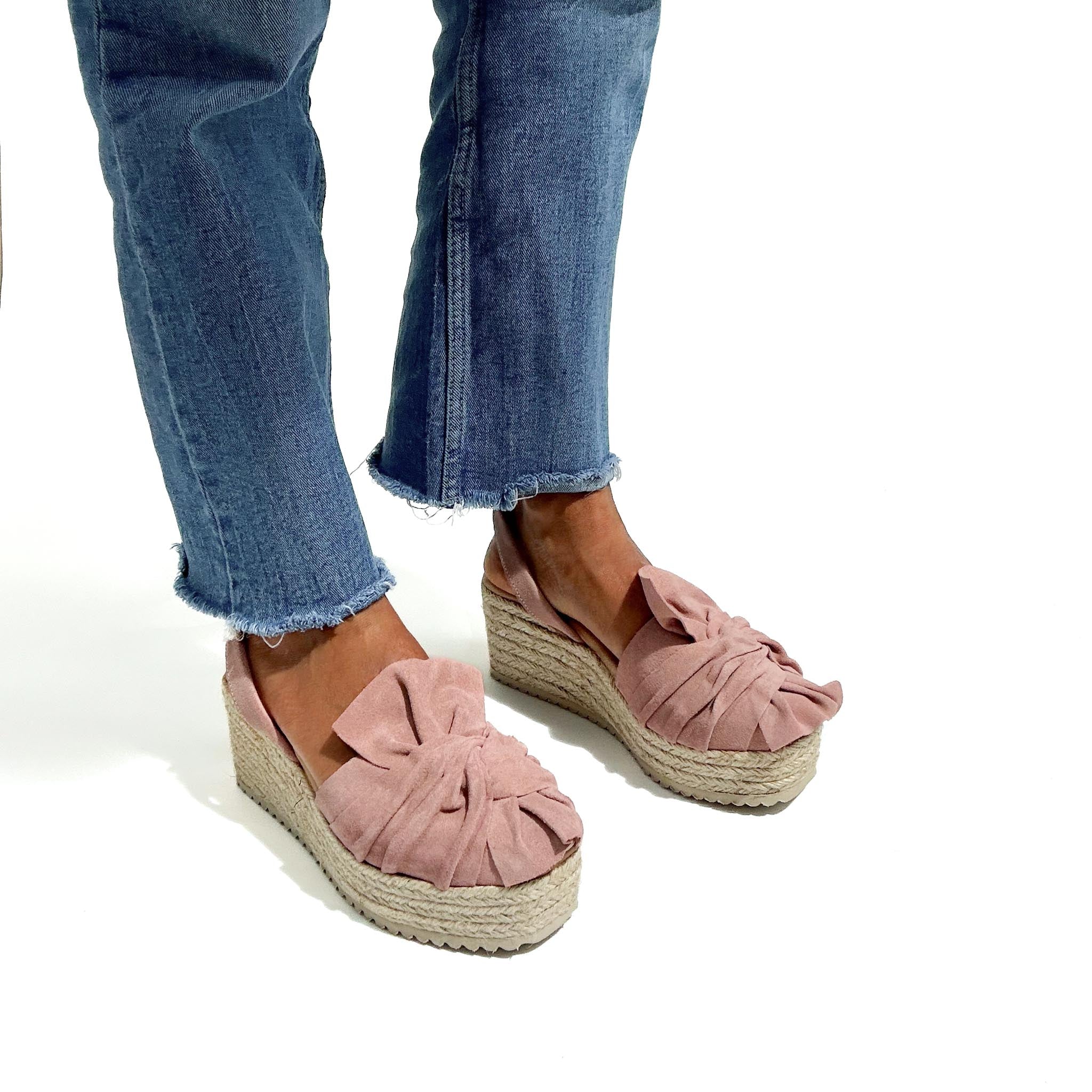 Soft pink ruffle platform sandals