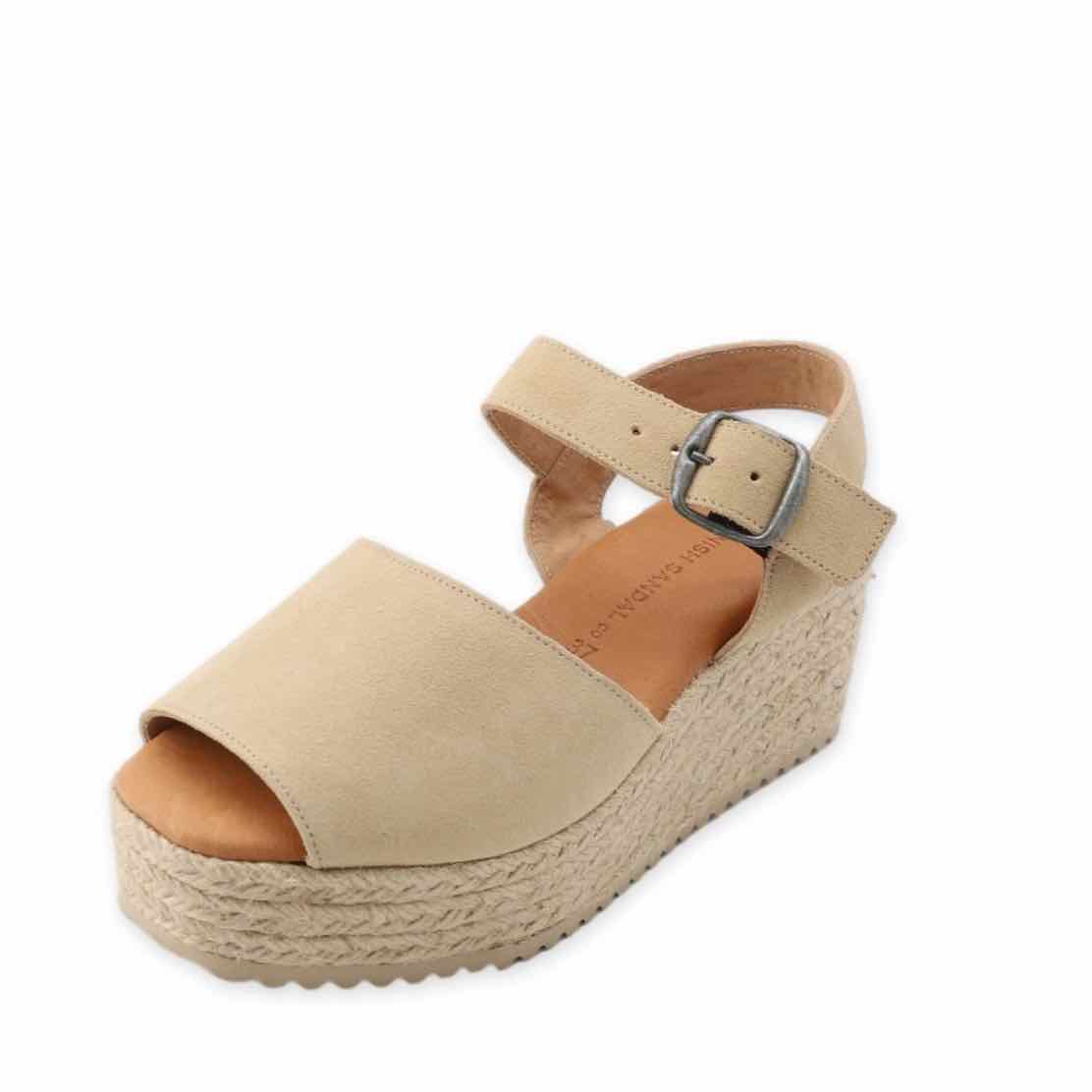 Sand platform sandals with strap