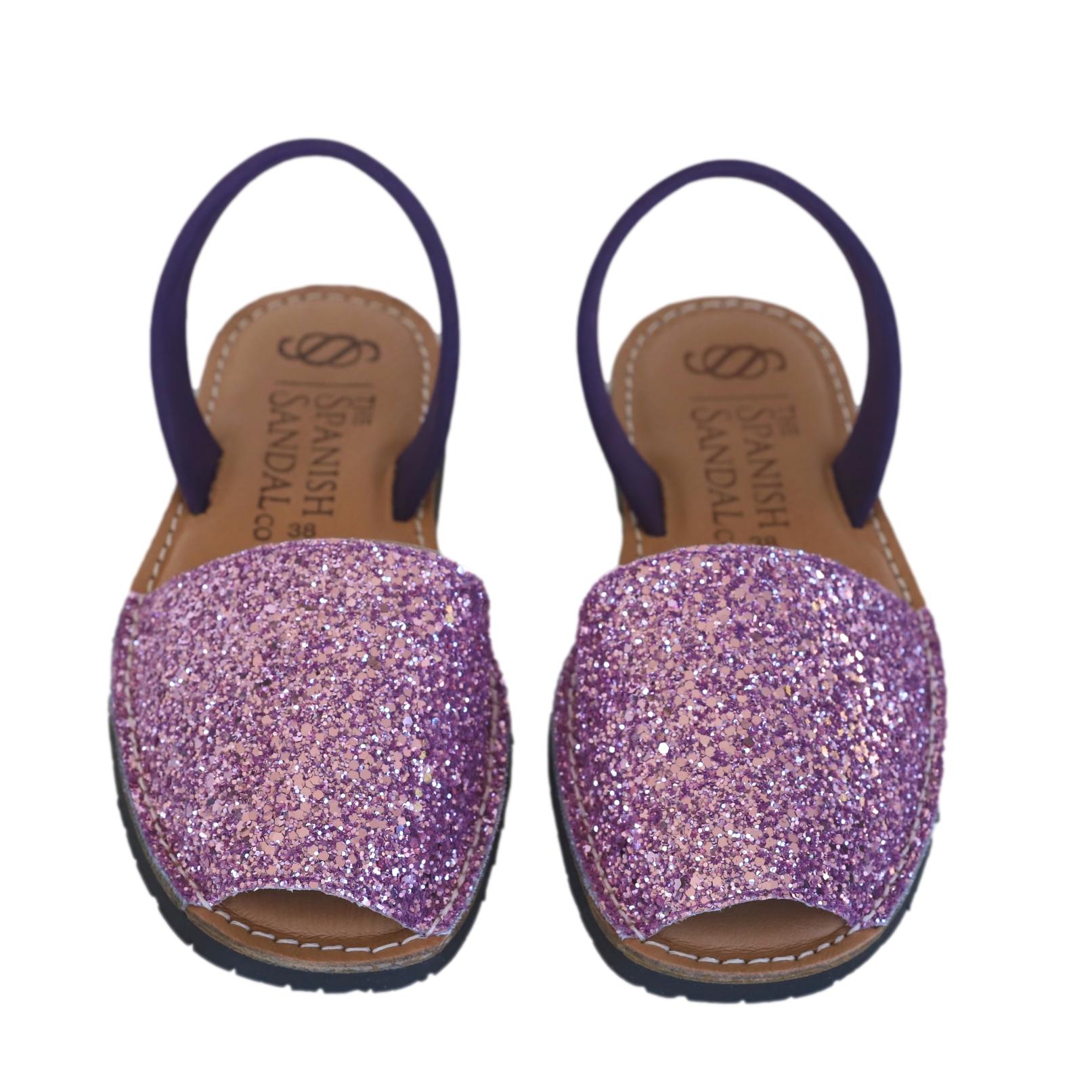 front facing classic sandals in pink glitter