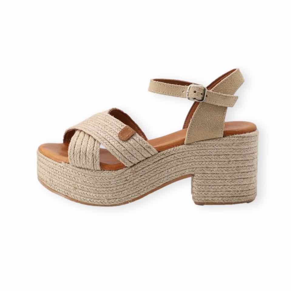 Sofia Chunky Heels in Natural Rope