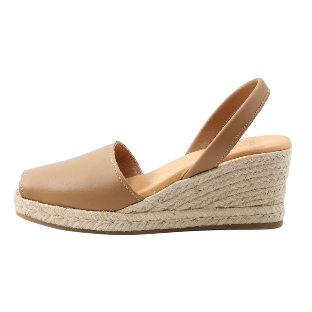 Light camel espadrille wedges