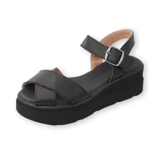 Black Palma platform sandals