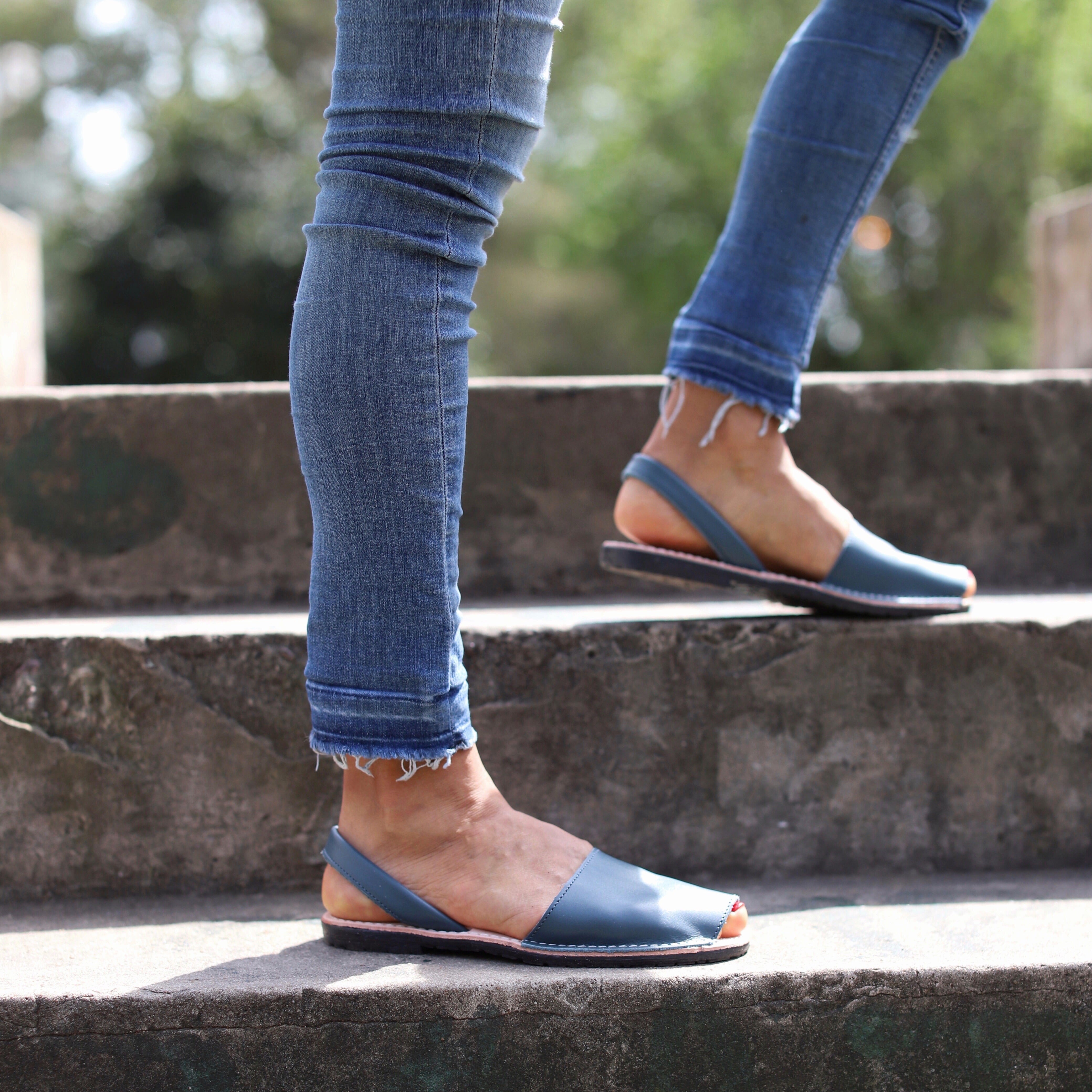 Petrol store blue sandals